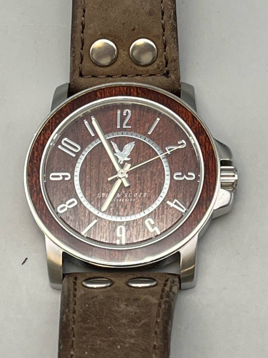 Y03120 LYLE&SCOT ライル&スコット 木製文字盤 赤 クォーツ メンズ腕時計 R5年3月 電池交換済拍卖