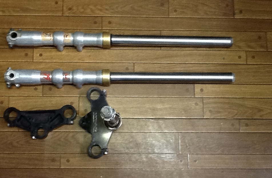 ツェリアーニ 38パイ ドラッグフォーク + コスマン拍卖