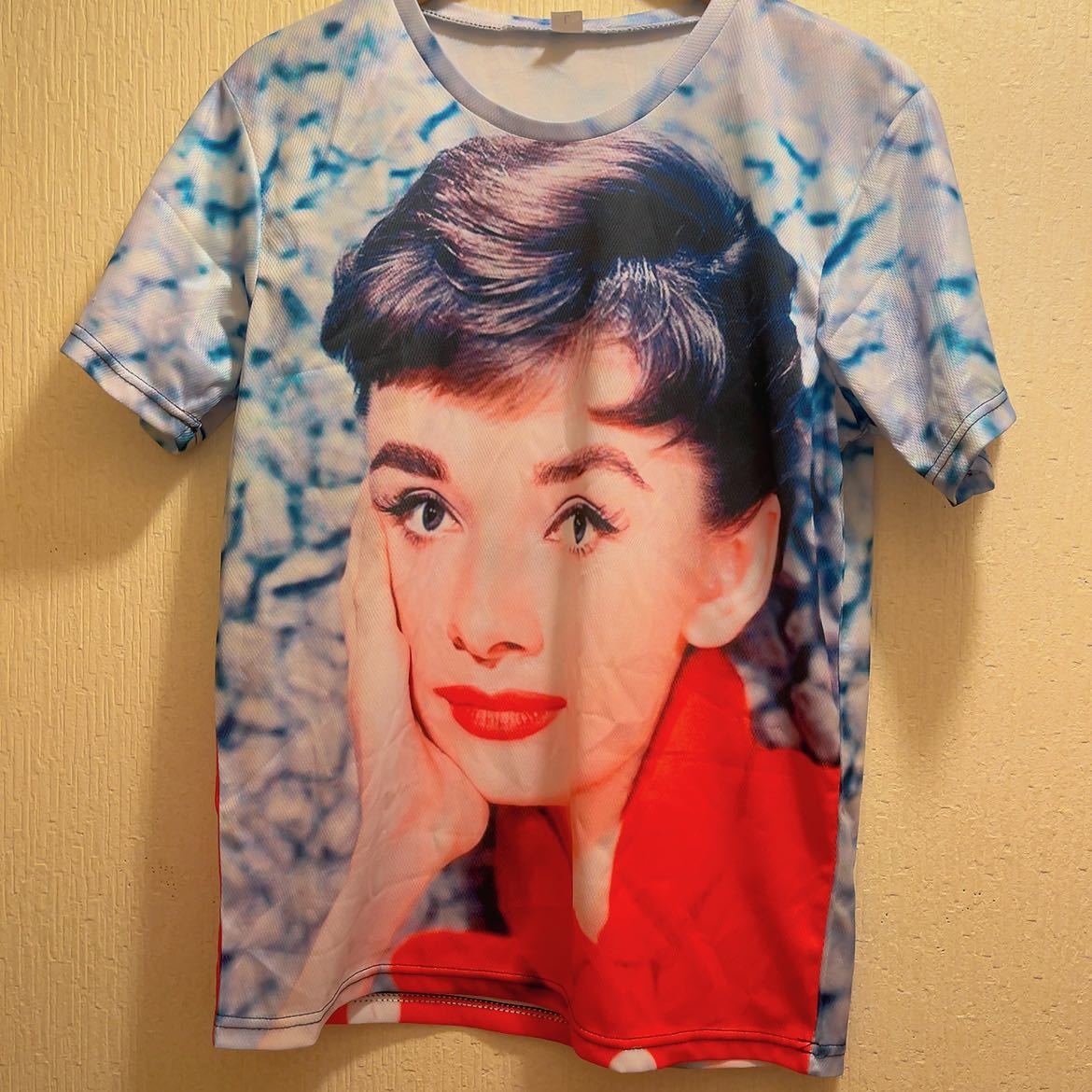 新品★ライトブルー★オードリーヘップバーン★Tシャツ★ユニセックス★LL拍卖