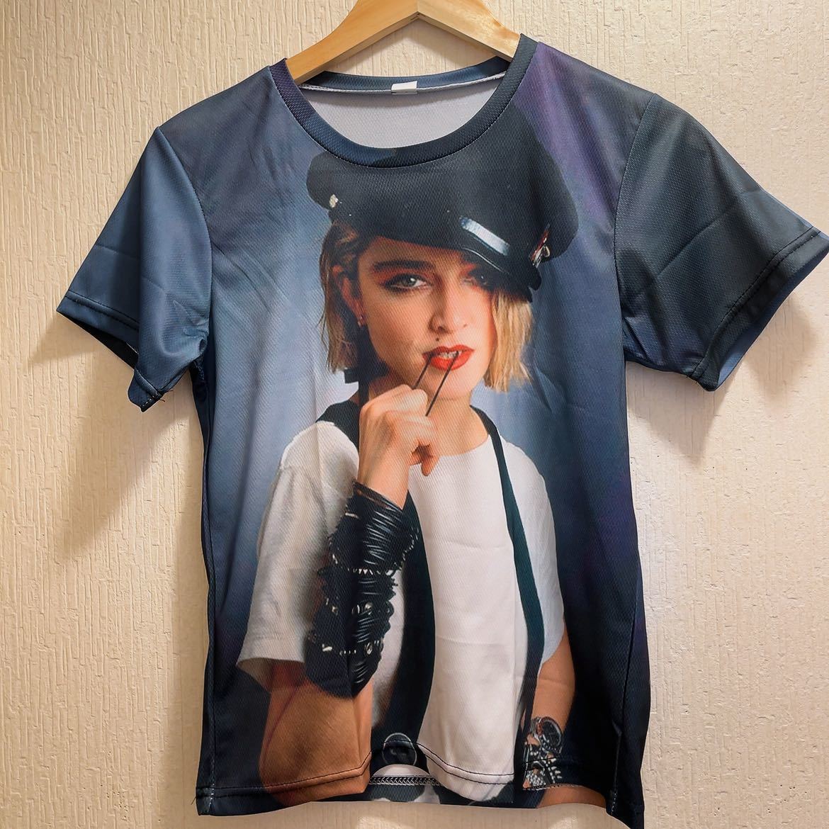 新品★ブラック★ブラックハット★Madonna★Tシャツ★ユニセックス★M拍卖