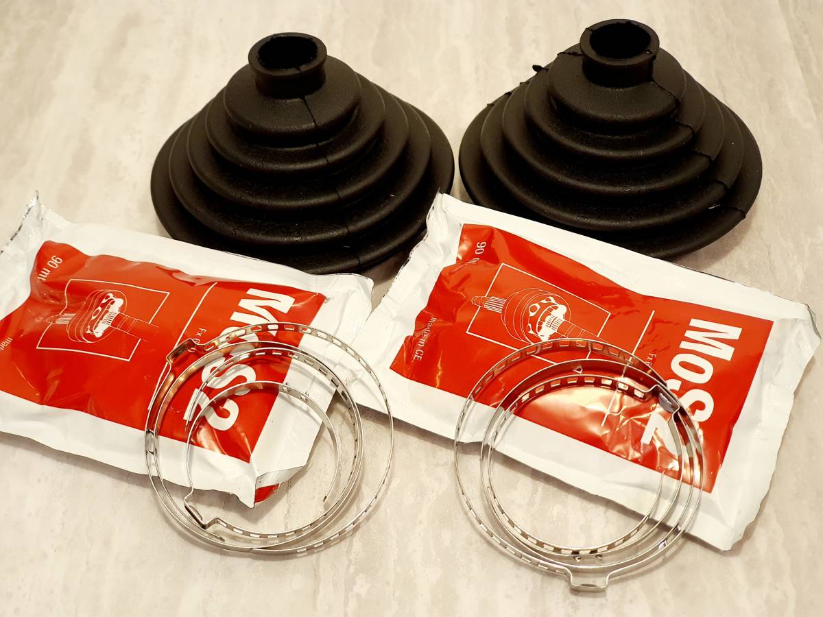 シトロエン・アミ6/8/ディアーヌ ドライブシャフトスリーブ ホイール側2個セット拍卖