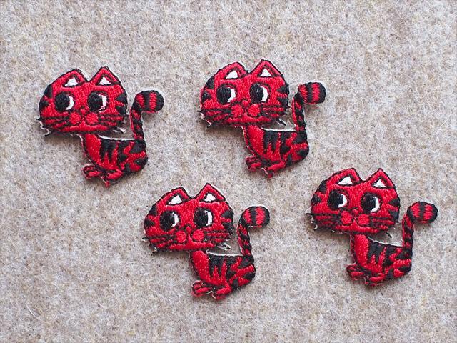 レトロ手芸雑貨*アイロンでつく・可愛い刺繍アップリケ・赤いネコちゃん・4枚セット☆パッチ装飾リメイクワッペン拍卖