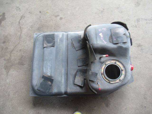 アベニール E-PNW10 フューエルタンク サリュー GTターボ 4WD SR20DET 4FT 1P7 G拍卖