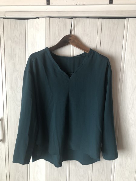 ◆BEAUTY&YOUTH/ユナイテッドアローズ/グリーンのVネックブラウス◆p5/1拍卖