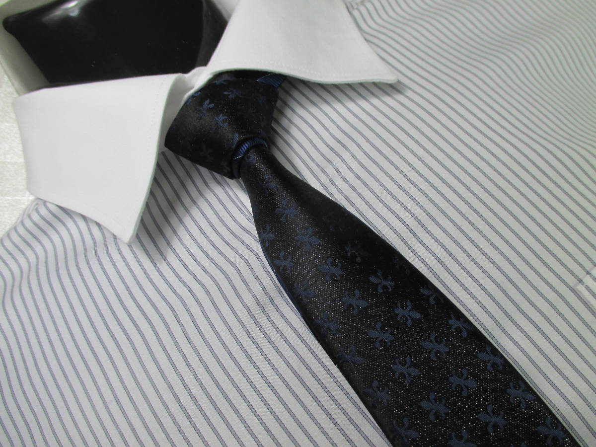 ◇ネクタイ◇中古品◇ラメ入り◇ブリックハウス BRICK HOUSE . ◇ツートン仕様◇-柄・-色系◇第28弾ブランドがいっぱい◇28-265◇拍卖