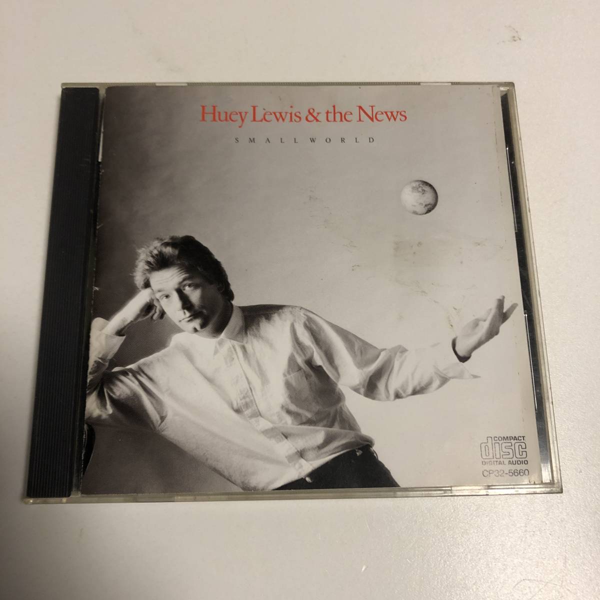 国内盤■■Huey Lewis & the News/SMALL WORLD/ヒューイ・ルイス・アンド・ザ・ニュース/スモール・ワールド■■拍卖