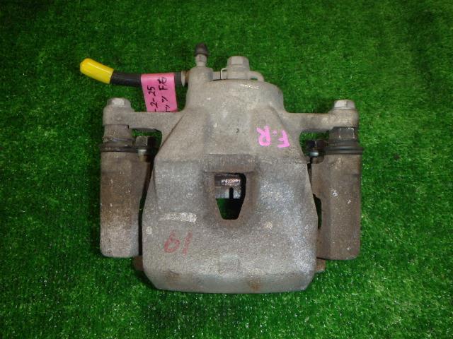 ヴィッツ  NSP135 フロント右キャリパー 8T7 47730-12B00拍卖
