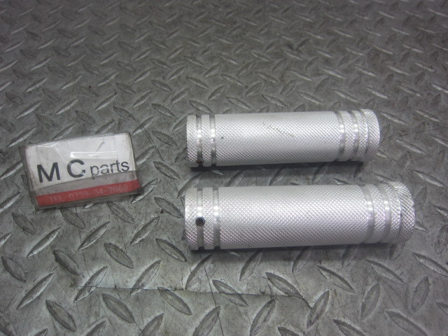 メーカー不明 汎用 アルミグリップ ハンドルグリップ 削れあり拍卖