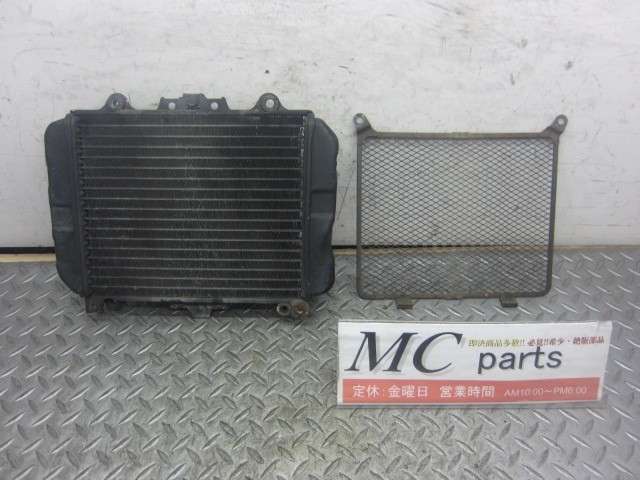 カワサキ バリオス1型 ZR250A ラジエーター ファン付き ZR250A-058**バリウス ラジエーターガード拍卖