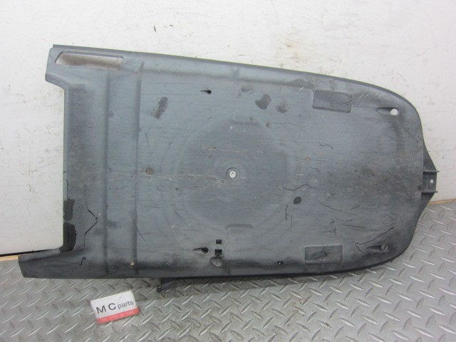 ホンダ フォルツァ MF08 アンダーカウル 黒 ブラック 割れ無 MF08-1402** インナーカバー拍卖