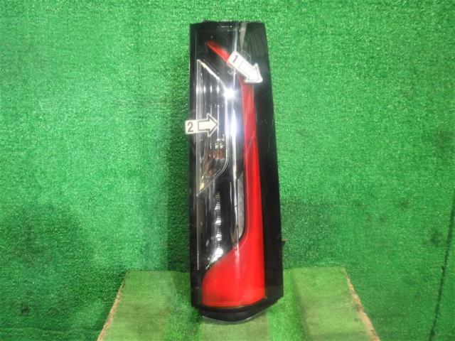 ステップワゴン DBA-RP3 右テールランプ L15B 33500-TAA-J12拍卖