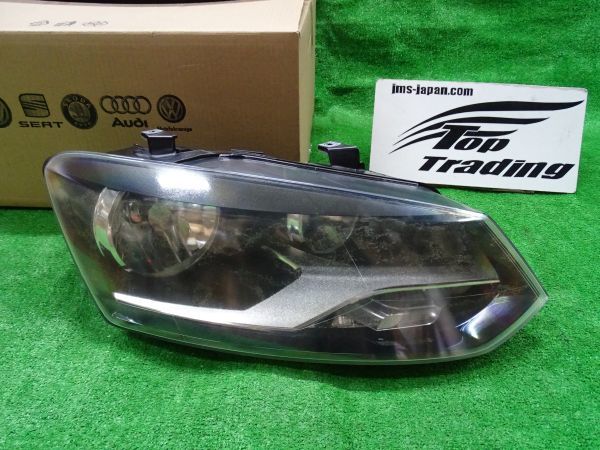 L0955/ VolksWagen純正 ポロ 6R 前期 右 ハロゲン ヘッドライト 6R2941008F 適合確認可能拍卖