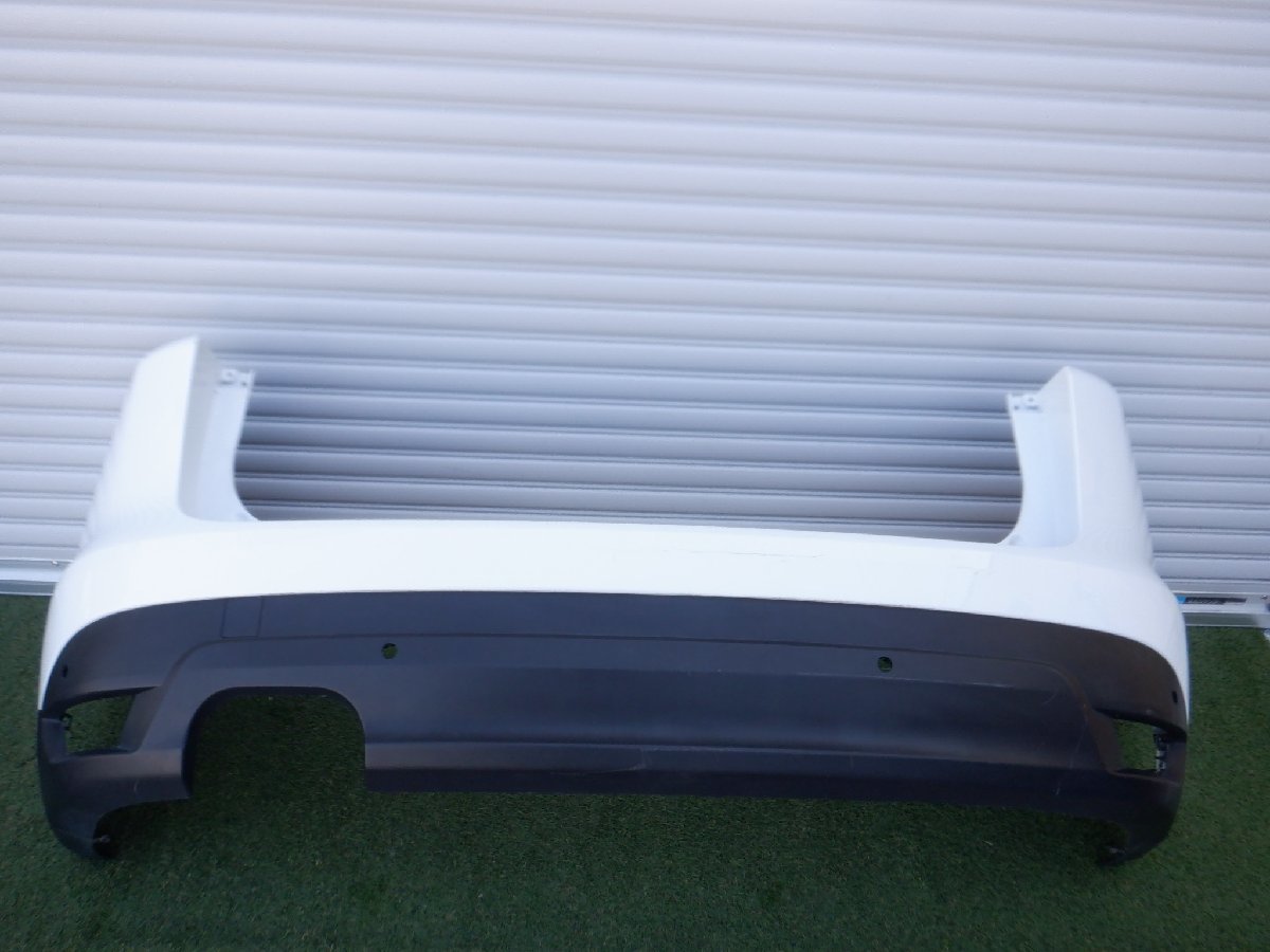 ジャガー純正 DC系 F-PACE Fペイス Fペース X761 2018年 リアバンパー 左出し ホワイト HK83-17A956 m-23-3-75拍卖