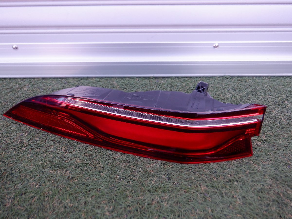 ジャガー純正 DC系 F-PACE Fペイス Fペース X761 後期 LED テールライト テールランプ 左側 MK83-13405-AD 点灯確認済み m-23-3-102拍卖