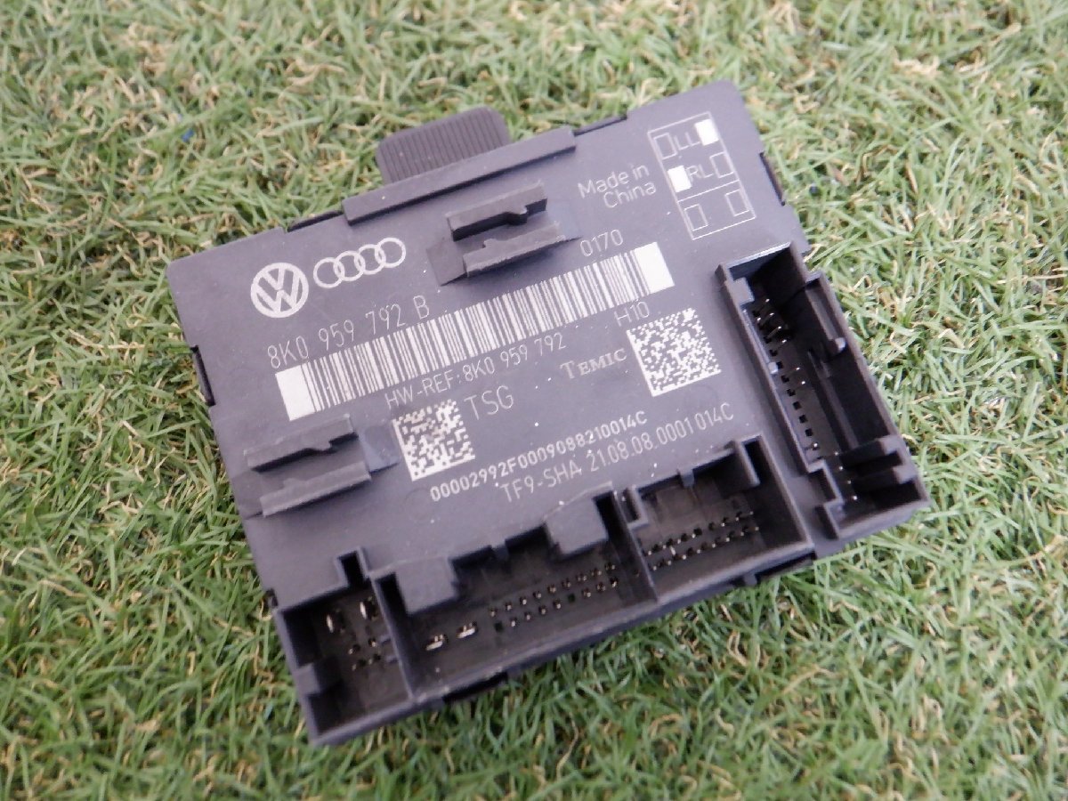 アウディ純正 ABA-8KCDH 8K A4 1.8T 2009年 コントロール モジュール ユニット 8K0959792B m-23-2-506拍卖