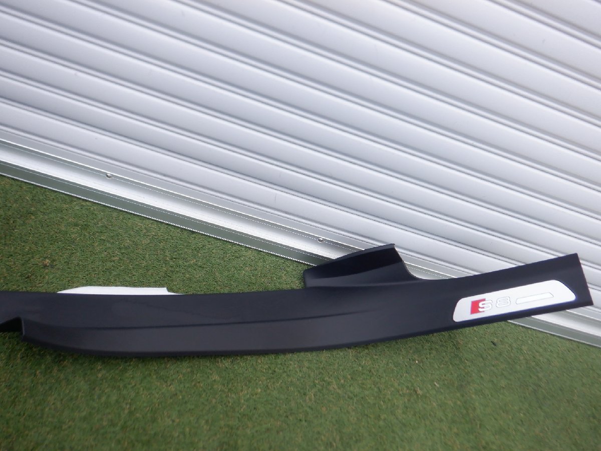 アウディ純正 ABA-4HDDTF S8 S8プラス H29/8 右ハンドル スカッフプレート 内装 カバー リア 右側 4H0864608N A8 など拍卖