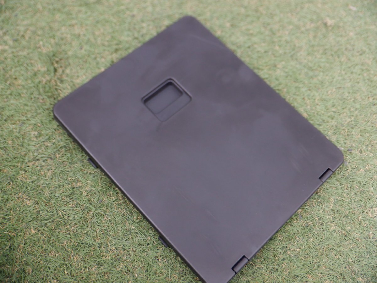 アウディ純正 ABA-4HDDTF S8 S8プラス H29/8 右ハンドル トランク トンネル 口 カバー パネル 4H0885213 A8 など m-23-3-187拍卖