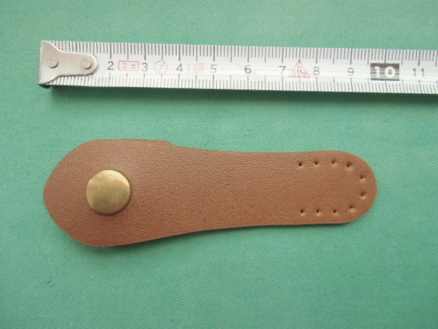 処分 本皮 アタッチメントQ-3 留め具 ホック ベージュ キルト バック 袋物拍卖