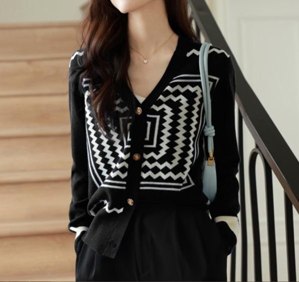 PYD2384★Fサイズ♪優雅 プリント ディース 秋冬 きニットトップ長袖 ニットセーター レれいめ 女性 Vネック ス おしゃれ拍卖