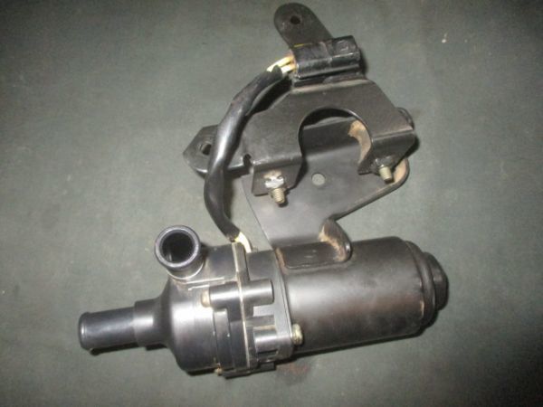 ■ジャガー XJ8 ヒーターポンプ 中古 MNC6710AC X308 X100 部品取あり エアコン AC ウォーターポンプ ヒーターバルブ XJR XK8 ■拍卖