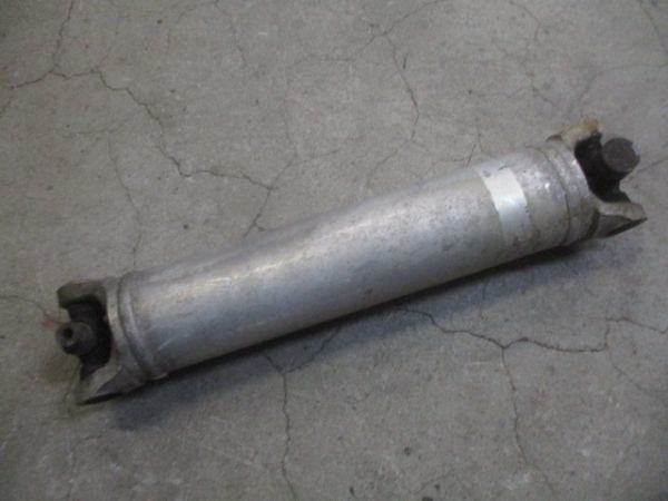 ■シボレー コルベット C4 ドライブシャフト A 中古 10223032 部品取あり アクスルシャフト リアアクスルアルミハーフシャフト■拍卖