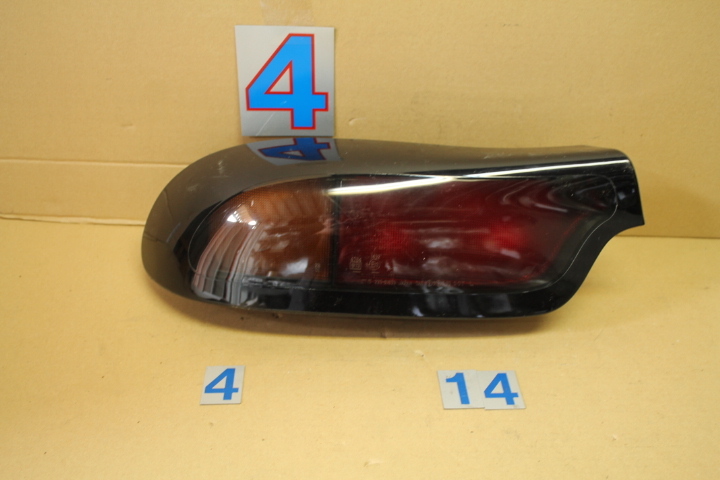 K-839-4 お宝・希少 マツダ 純正 FD3S RX7 左 テープランプ KOITO 220-61639拍卖