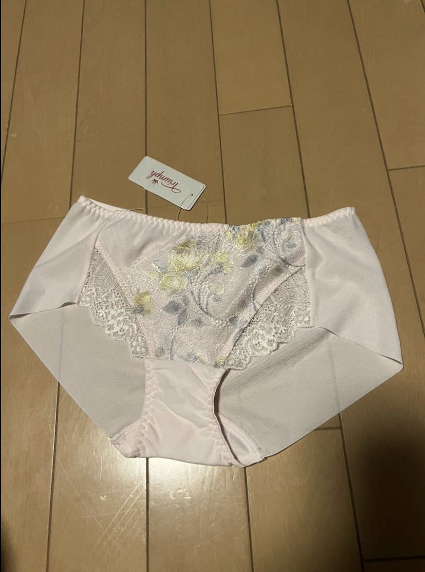 triumph トリンプ 恋するプラ ショーツ ピンク色 新品未使用です。 Mヒップハング拍卖