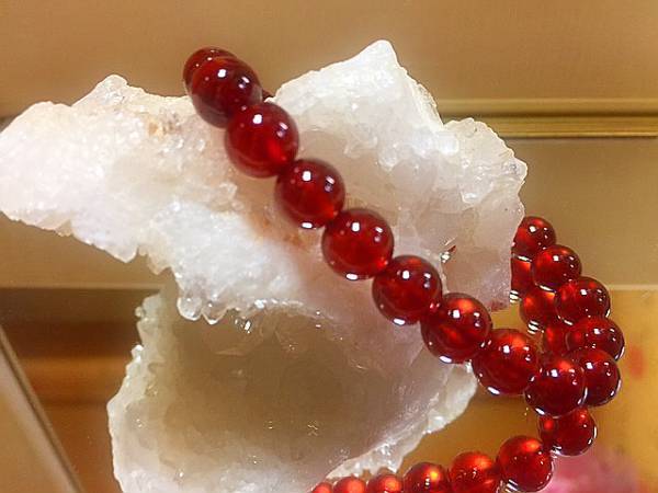 天然石最上級『最高に贅沢宝石質ガーネット』ブレスレット8㎜ パワーストーン 豪華なブレスレット 完全宝石質 拍卖