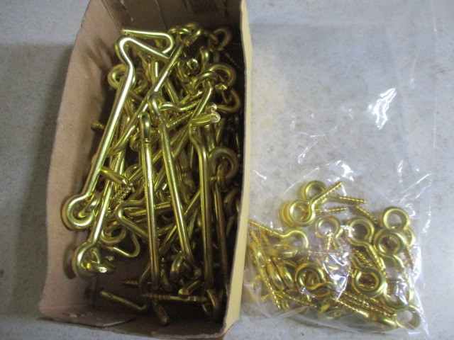 真鍮アオリ止め 75mm 新品 20ケで¥1600 送料¥185 ( クリックポスト利用)拍卖