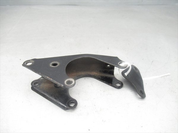 F1R5-0216 ヤマハ TW200 エンジンハンガー マウント 純正品 【2JL-053~(1998年年モデル) 動画有】拍卖