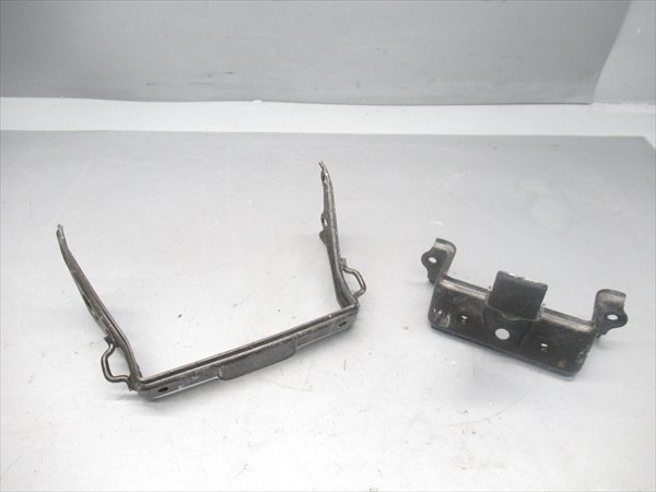 F1R5-0214 ホンダ CBR250R 1型 ステー 2点セット 純正 【MC17-100~ (CBR250RH)】拍卖