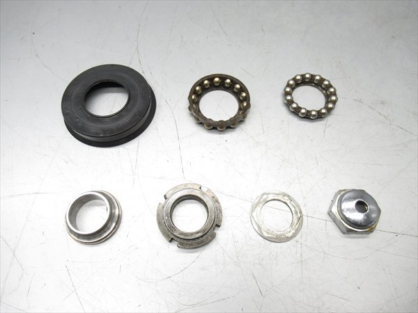 F1R5-0309 スズキ SV400S ステムナット ベアリング 純正品 【VK53A-501~ (平成16年式) 動画有】拍卖