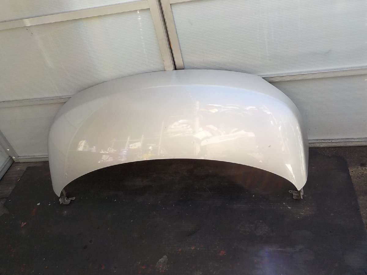 ワゴンR HM23S ボンネット ヒンジ付き 送料はシステム上 無料 と表示されますが西濃着払い発送です拍卖