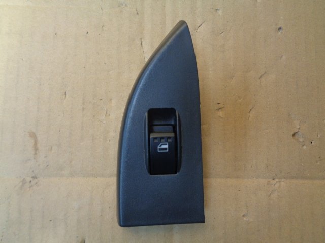 【送料無料】ムーヴ カスタム L150S 純正 パワーウインドウスイッチ リアドア右拍卖