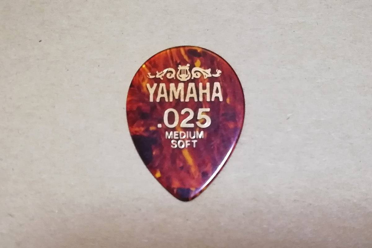 ☆YAMAHA☆ヤマハ ピック☆.025inch(約0.6mm)MEDIUM SOFT☆ベッコウ☆ジャズ型☆ジャパンビンテージ☆未使用デッドストック品 04拍卖
