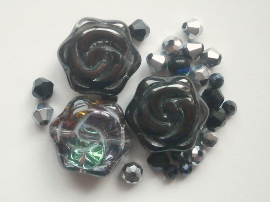 ガラスビーズ★ローズ★ブラック系★f拍卖