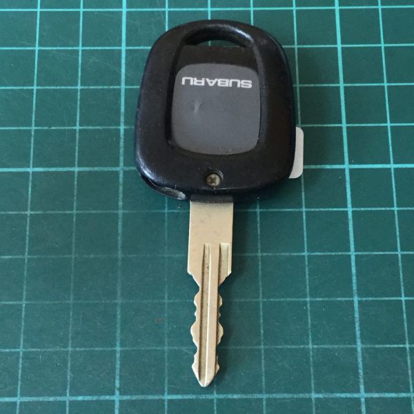 SB3327送185円 希少 スバル 純正 キーレス リモコン プレオ サンバー ヴィヴィオ RA1 RV1 TW1 KK3等 1B 1ボタン拍卖