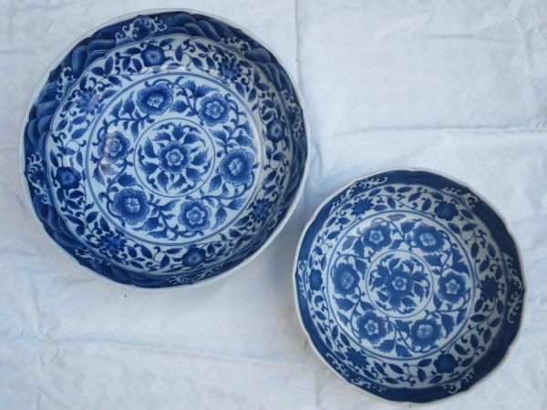 食器 大鉢 二つ組 牡丹 飛鳥窯 藍 青 絵皿拍卖