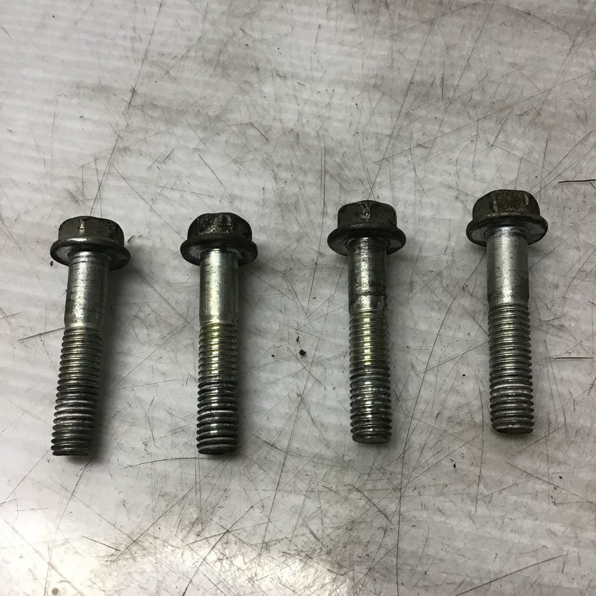 E28-46 ホンダ ライブディオ AF34 フロントフォーク 取付ボルト 純正部品拍卖