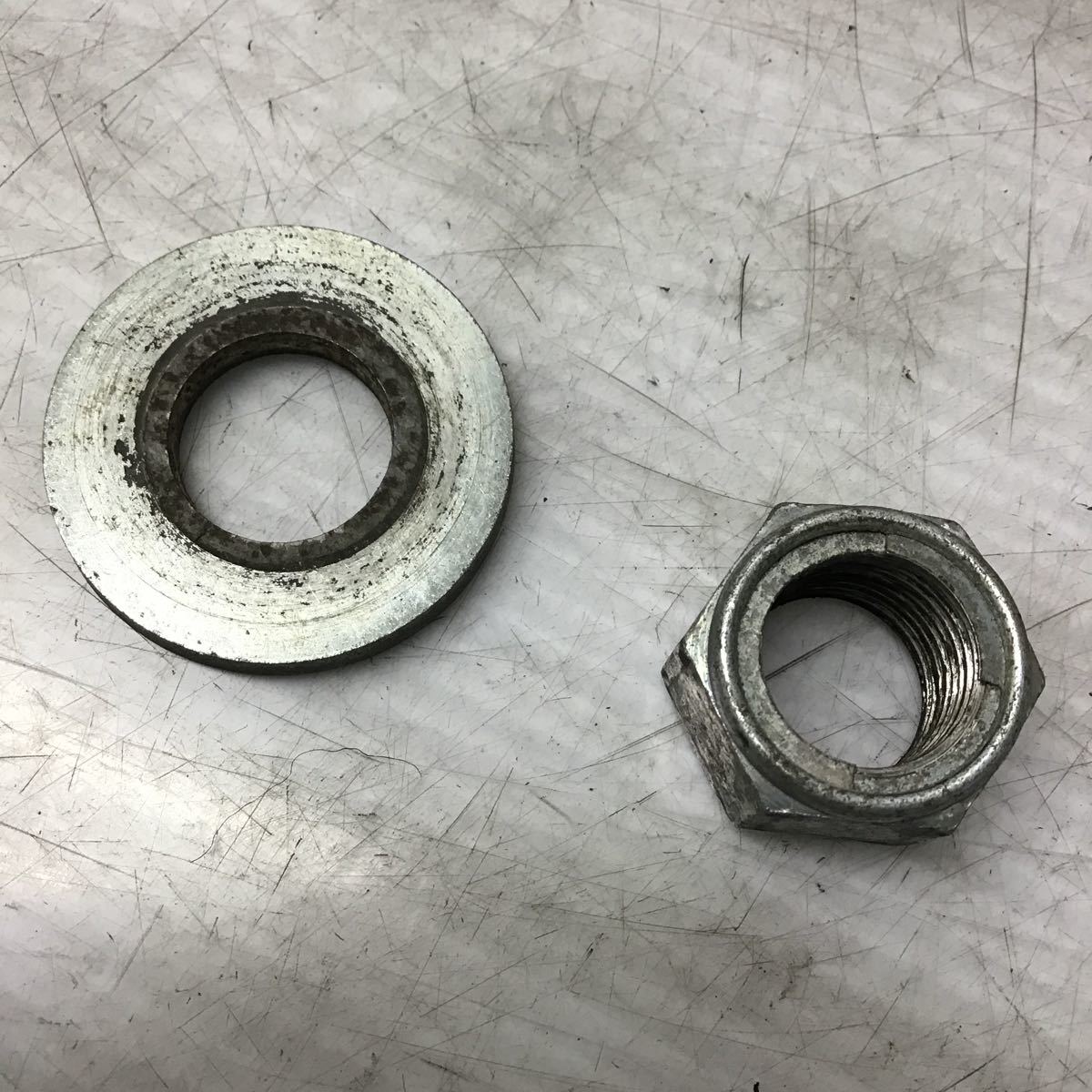 A46-30 スズキ アドレスV125 CF4EA リアホイールナット ワッシャー 純正部品拍卖