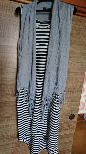 レディース NICOLE ニコル ロング丈 ワンピ一ス&上に着るグレ一のノ一スリブ 2点セット拍卖