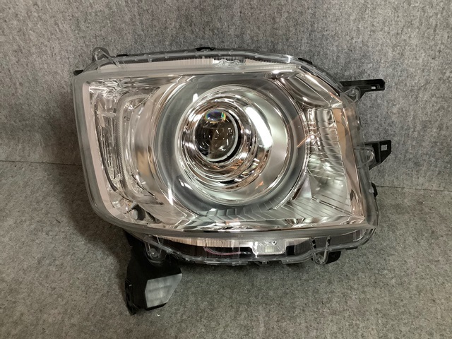 4093-V3 N-BOX JF3 JF4 前期 ヘッドライト LED 右 ☆拍卖