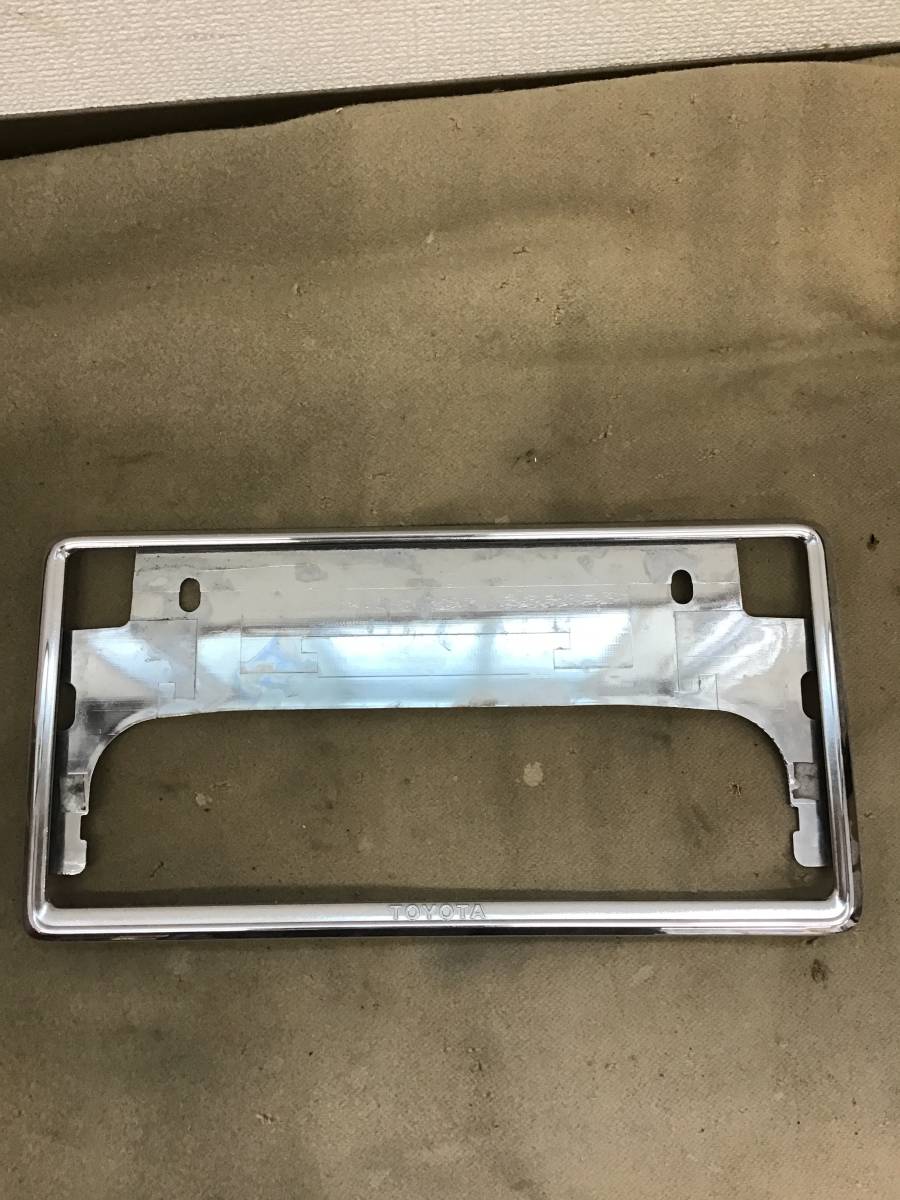 トヨタ純正ナンバーフレーム 1枚 1拍卖