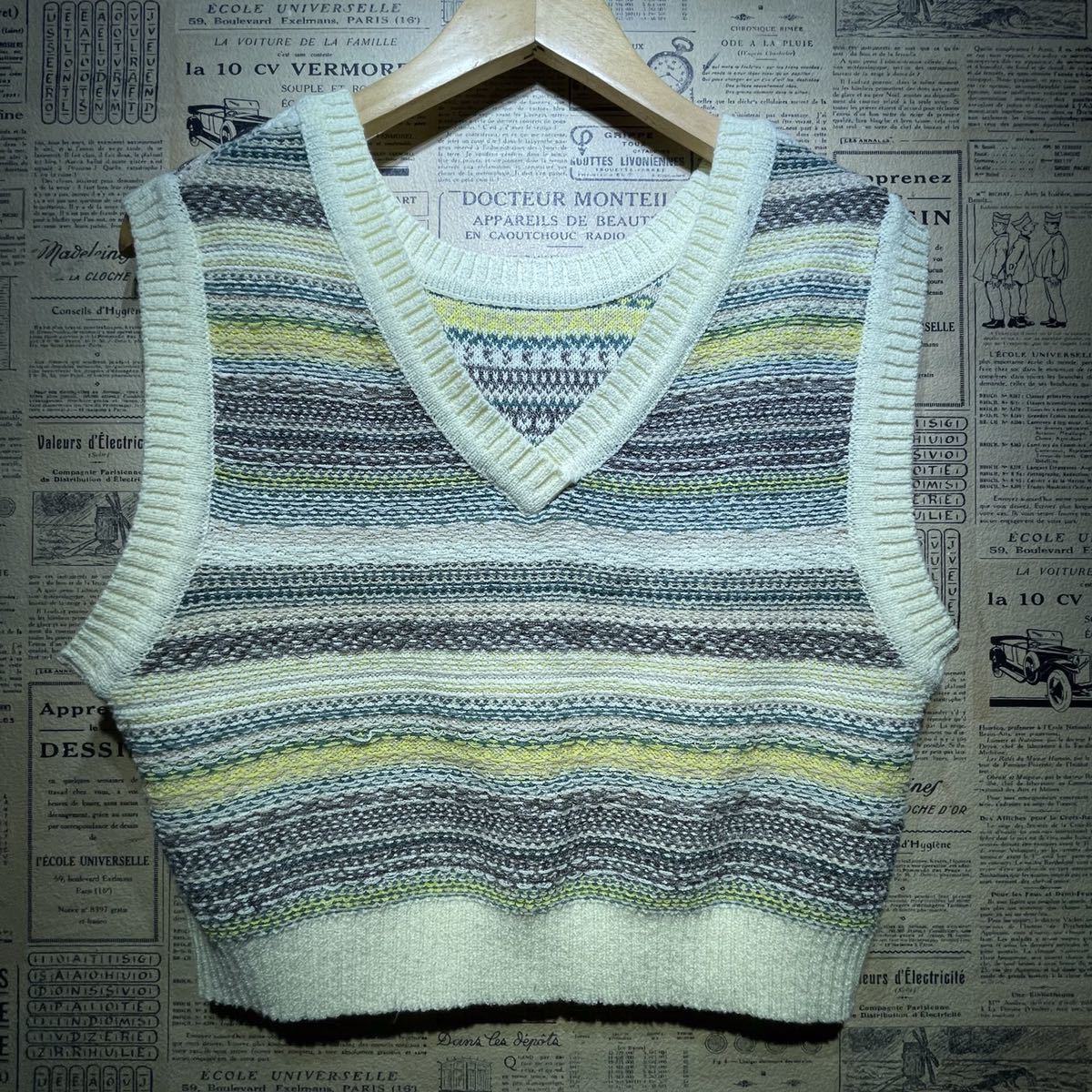 niko and ニコアンド ニットベスト size 3拍卖