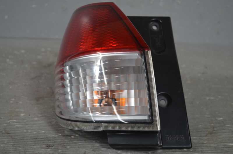 ソリオ S 前期(MA15S) 純正 破損無 取付OK 動作保証 左 テールランプ 35603-54M0 / 35670-54M00 k069564拍卖