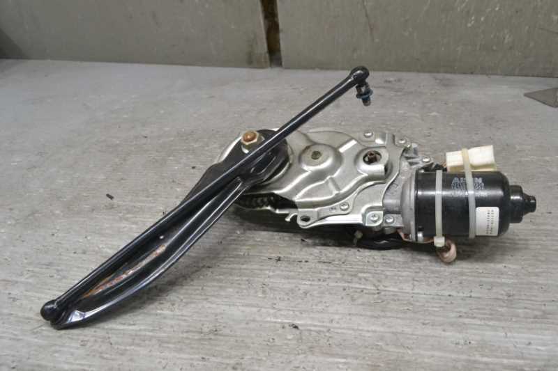 アイシス プラタナ 中期(ANM10 ZNM10) 純正 AISIN 破損無 取付OK 動作保証 リアパワーゲートモーター 427107-10010 / 85007-44010 k069359拍卖