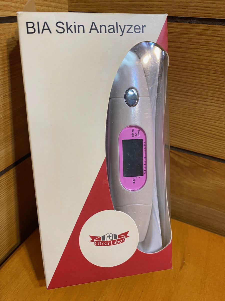 ドクターシーラボ スキンアナライザー お肌チェッカー 水分油分測定拍卖