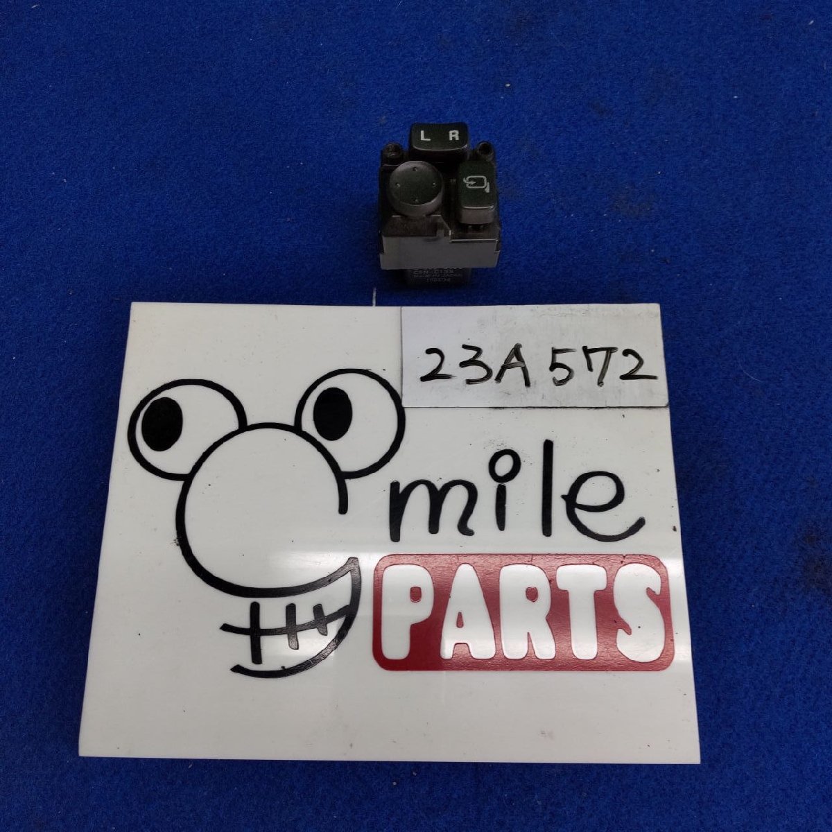 MH21S ワゴンR 純正 ドアミラースイッチ 1A8-2-3/23A572*同梱不可拍卖