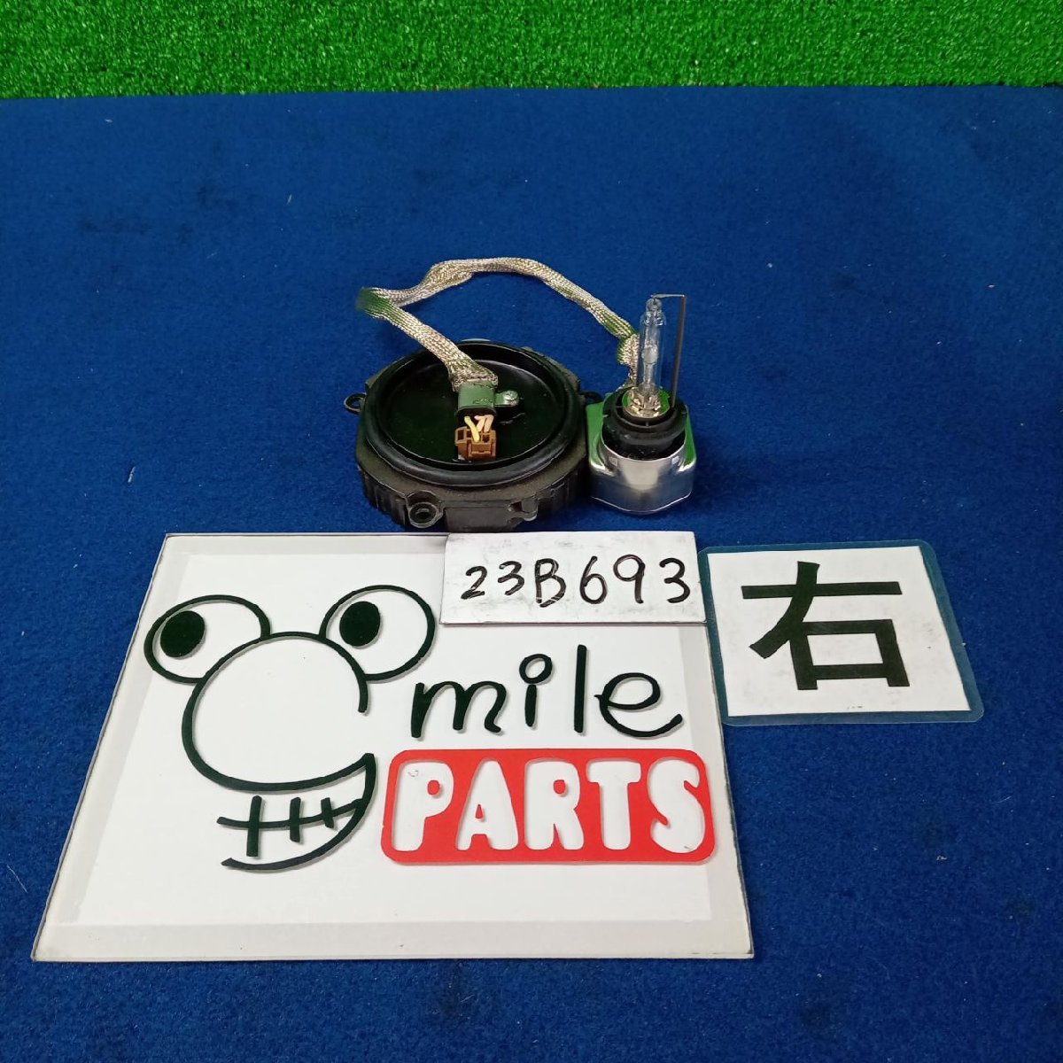 CC25/C25 セレナ 純正 右バラスト 1A4-8-2/23B693*同梱不可拍卖