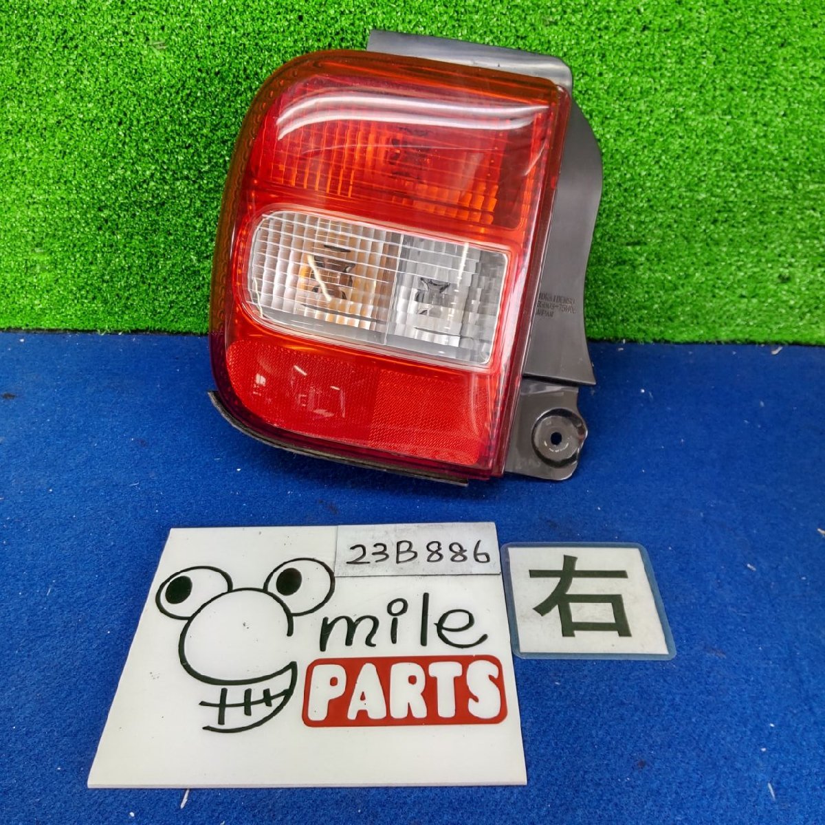 HE21S アルトラパン 純正 右テールランプ 1A5-13-1/23B886*同梱不可拍卖